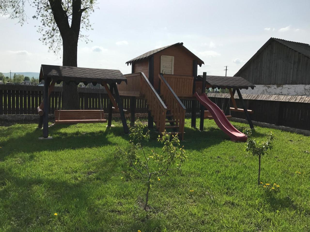 Pensiunea Dany - Crys Zvoristea Bagian luar foto